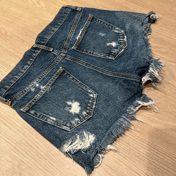 Agolde Parker Vintage Cut Off Short - Picture 5 of 8